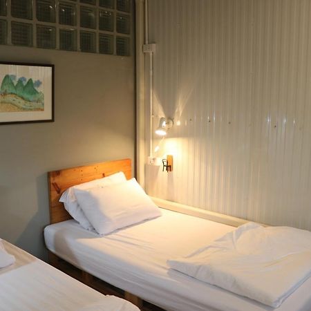 בנגקוק Nesuto Hostel Ramkamhaeng 52 מראה חיצוני תמונה