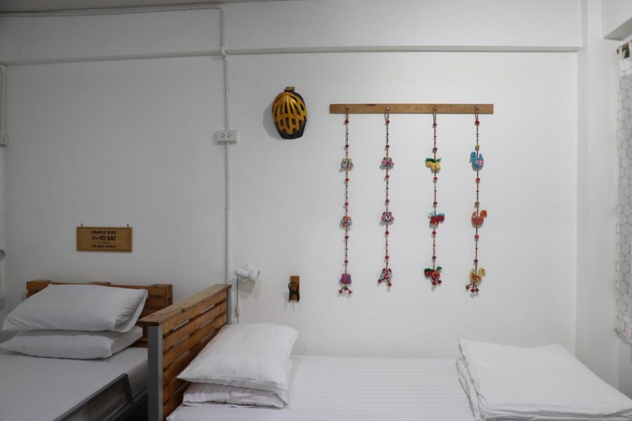 בנגקוק Nesuto Hostel Ramkamhaeng 52 מראה חיצוני תמונה
