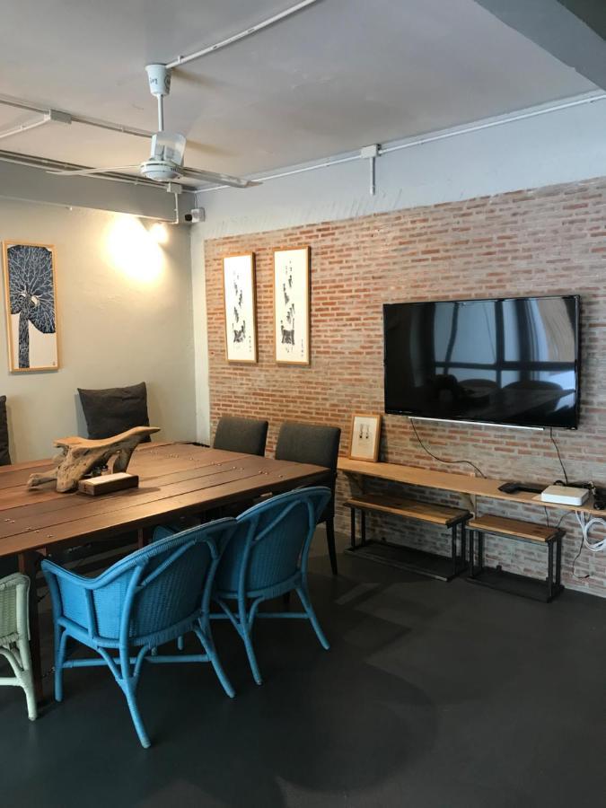 בנגקוק Nesuto Hostel Ramkamhaeng 52 מראה חיצוני תמונה